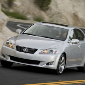 Lexus IS rabljen napake težave okvare